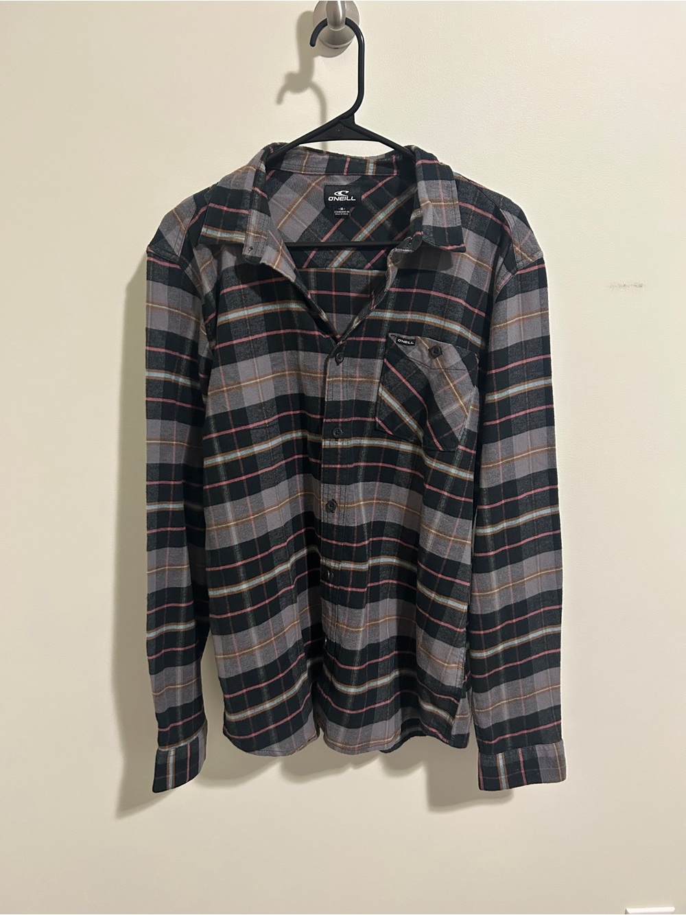O'Neill Men's Black and Gray Plaid Button-Down Shirt - skater surfer